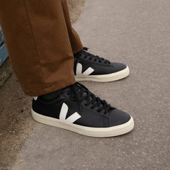 CAMPO LEATHER BLACK WHITE | VEJA US