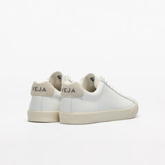 ESPLAR LEATHER WHITE | VEJA NEAR ME