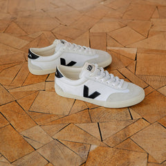VOLLEY CANVAS WHITE BLACK | VEJA NEAR ME