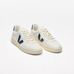 V-90 LEATHER WHITE NAUTICO | VEJA SALE