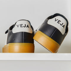 RECIFE LEATHER BLACK WHITE | VEJA US