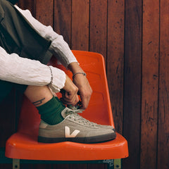 PANENKA SUEDE TAUPE PIERRE BARK | VEJA SALE