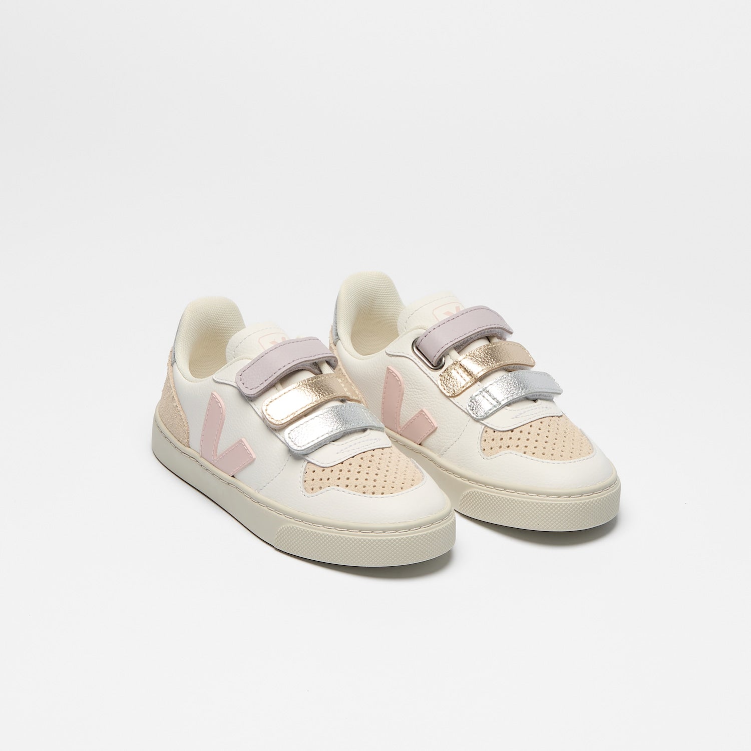 V-10 LEATHER WHITE PETALE | VEJA FOR SALE