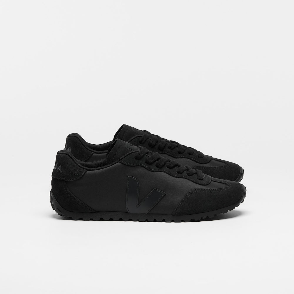 GT NOLYN FULL BLACK | VEJA US