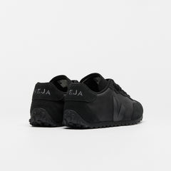 GT NOLYN FULL BLACK | VEJA US
