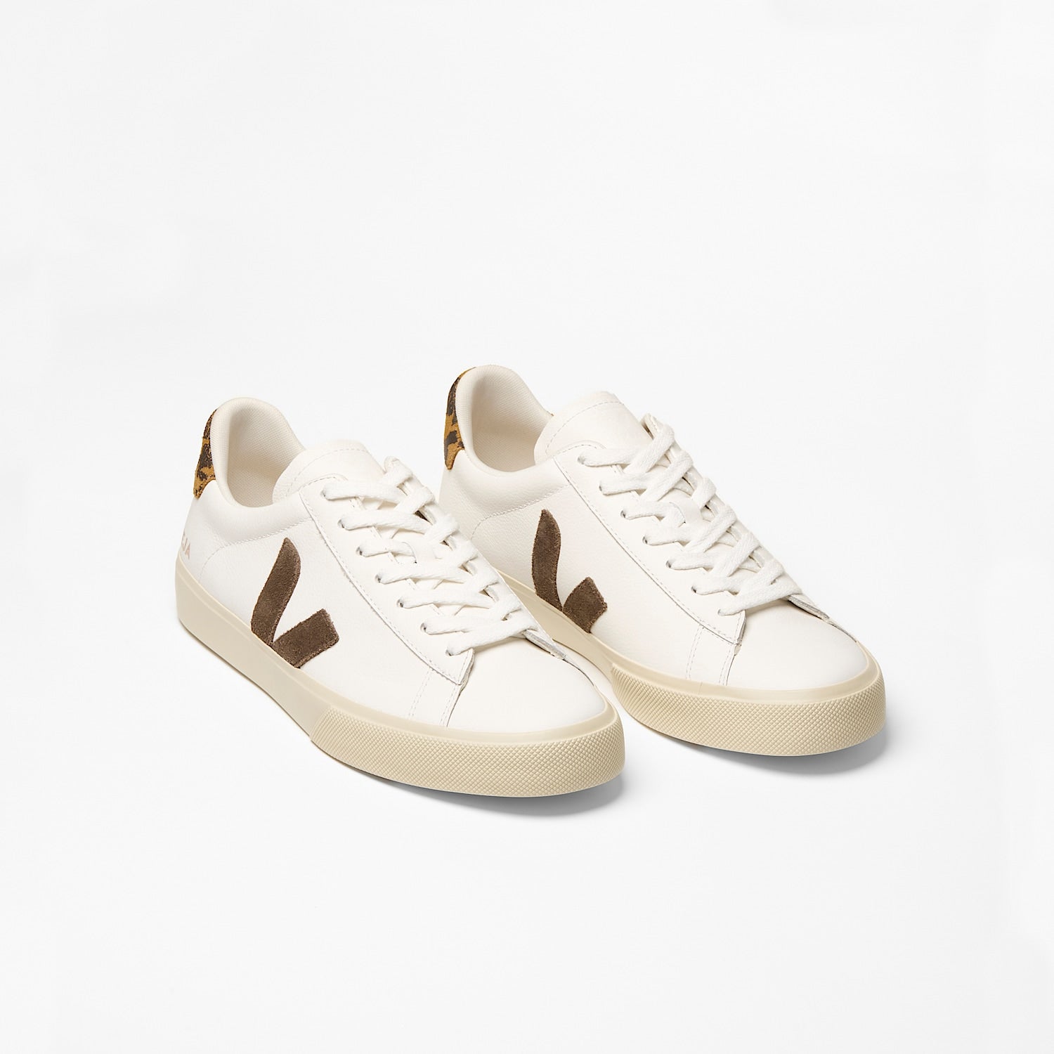 CAMPO LEATHER WHITE CAMEL WILD COUNTRY | VEJA OUTLET
