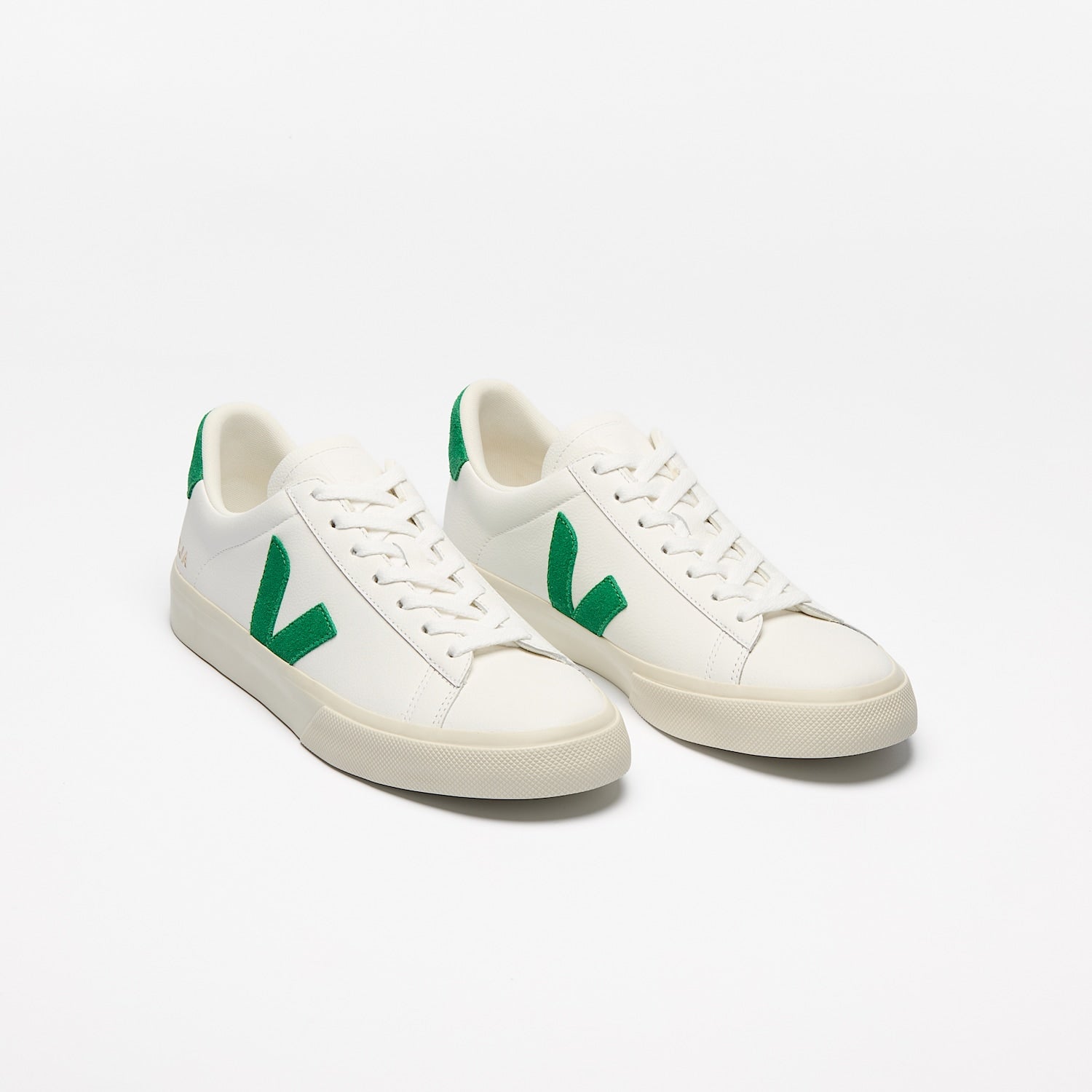 CAMPO LEATHER WHITE EMERAUDE | VEJA OUTLET