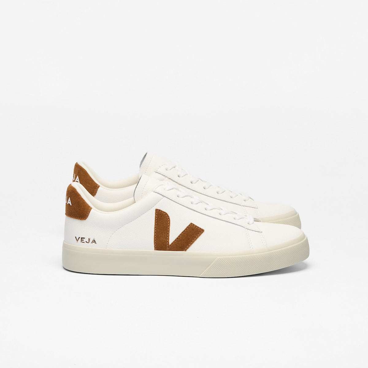 CAMPO LEATHER WHITE COGNAC | VEJA FOR SALE