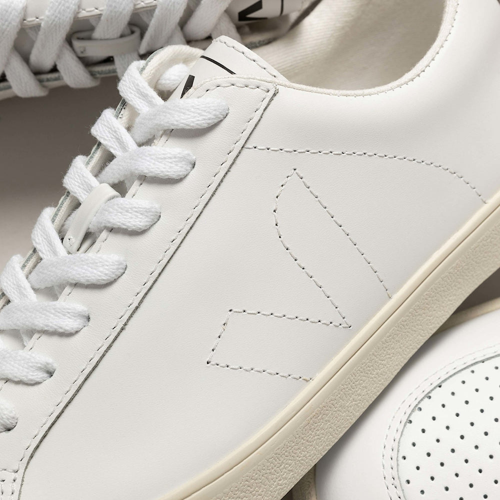 ESPLAR LEATHER WHITE | VEJA NEAR ME