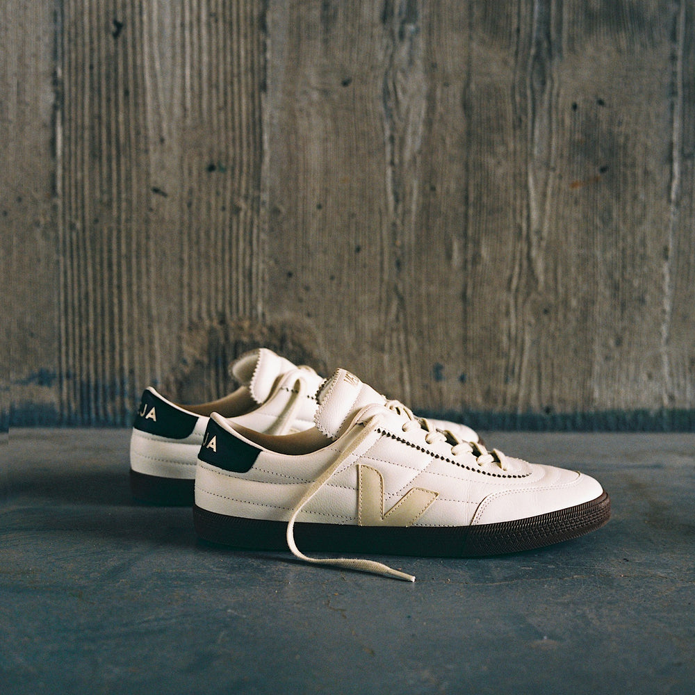 PANENKA LEATHER WHITE BLACK BARK | VEJA SALE
