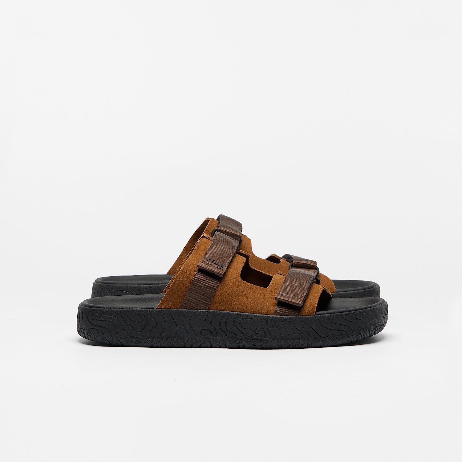 ARPOADOR SUEDE COGNAC EAGLE BLACK | VEJA FOR SALE