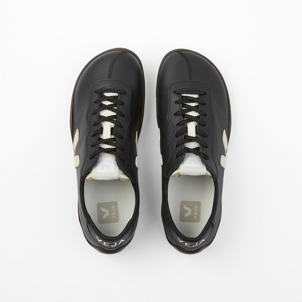 JITSU LEATHER BLACK PIERRE EAGLE | VEJA ONLINE