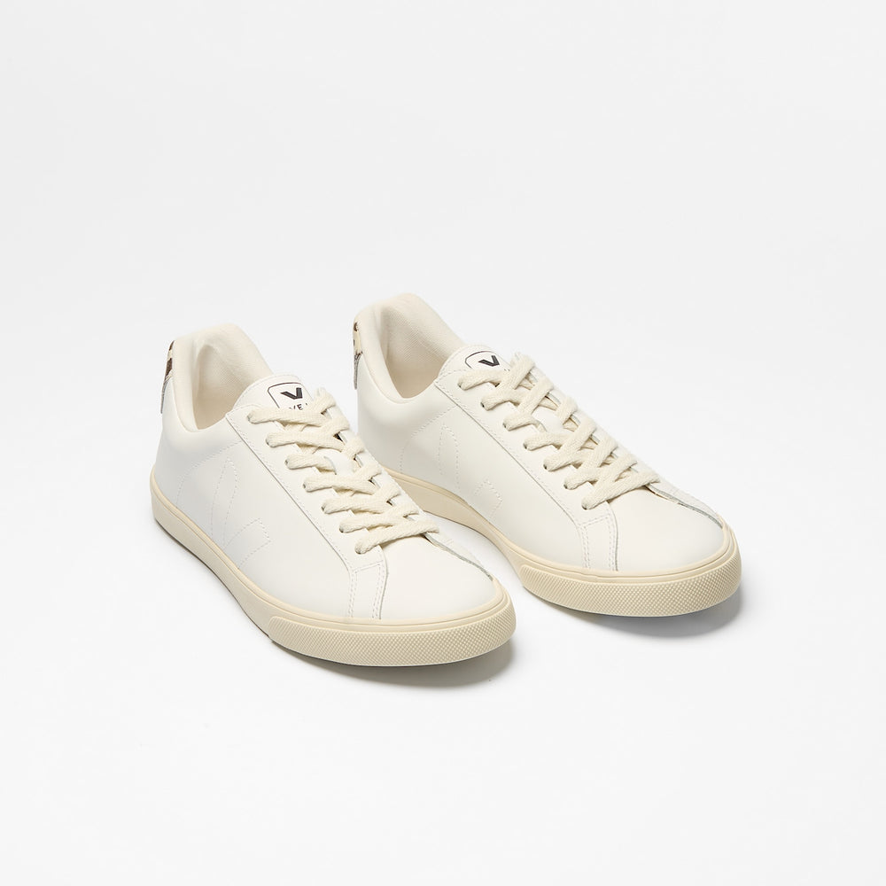 ESPLAR LEATHER WHITE PIERRE WILD COUNTRY | VEJA NEAR ME