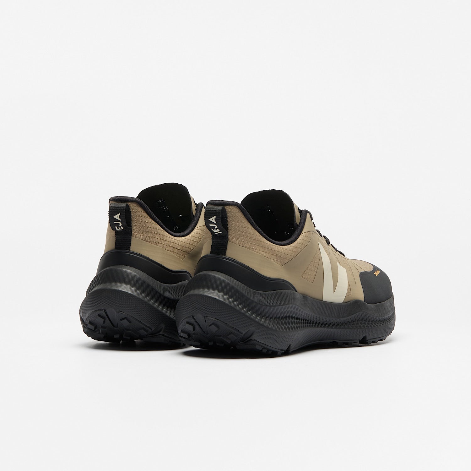 CONDOR 3 OFF ROAD RIPSTOP TAUPE PIERRE | VEJA SALE