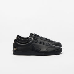 VOLLEY SIGNATURE LEATHER FULL BLACK | VEJA ONLINE
