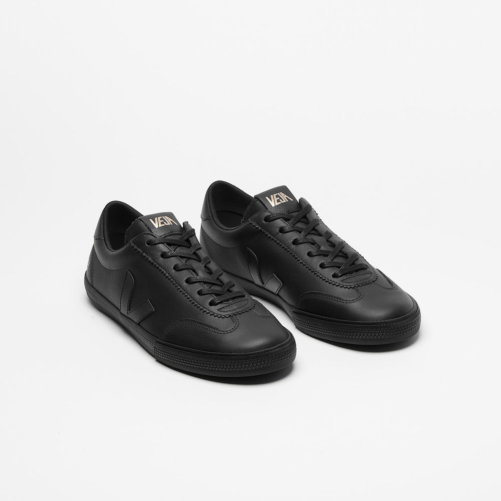 VOLLEY SIGNATURE LEATHER FULL BLACK | VEJA ONLINE