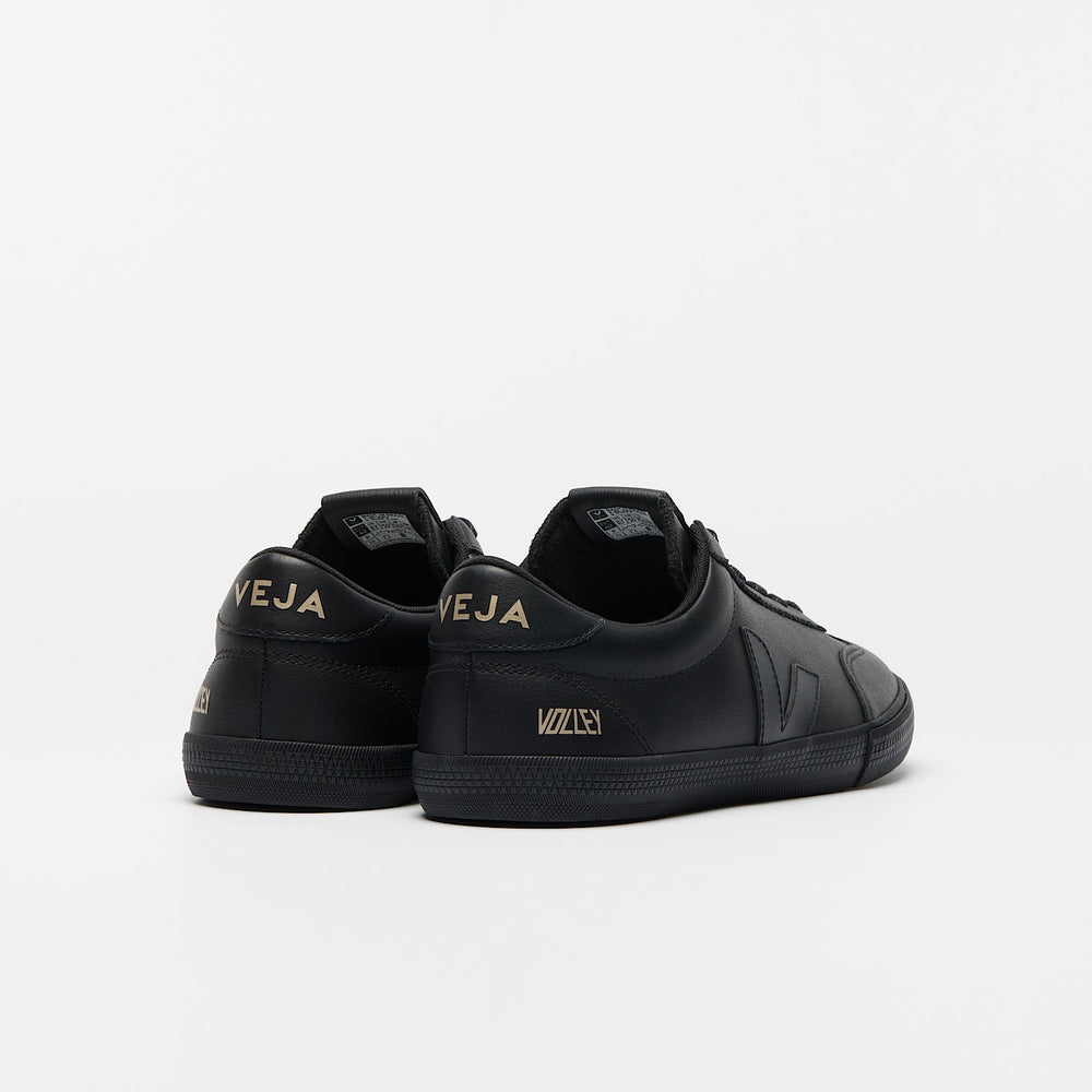 VOLLEY SIGNATURE LEATHER FULL BLACK | VEJA ONLINE