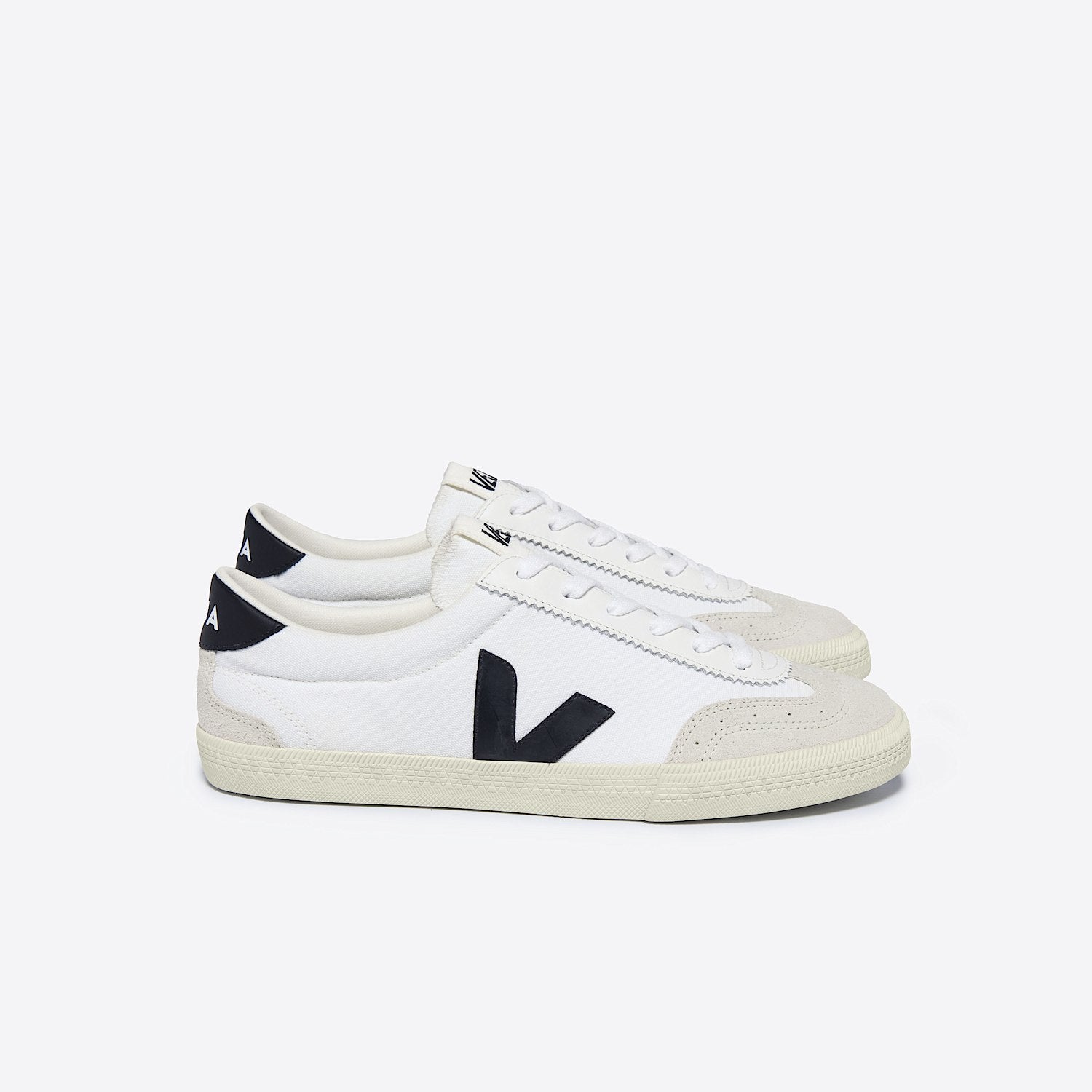 VOLLEY CANVAS WHITE BLACK | VEJA NEAR ME