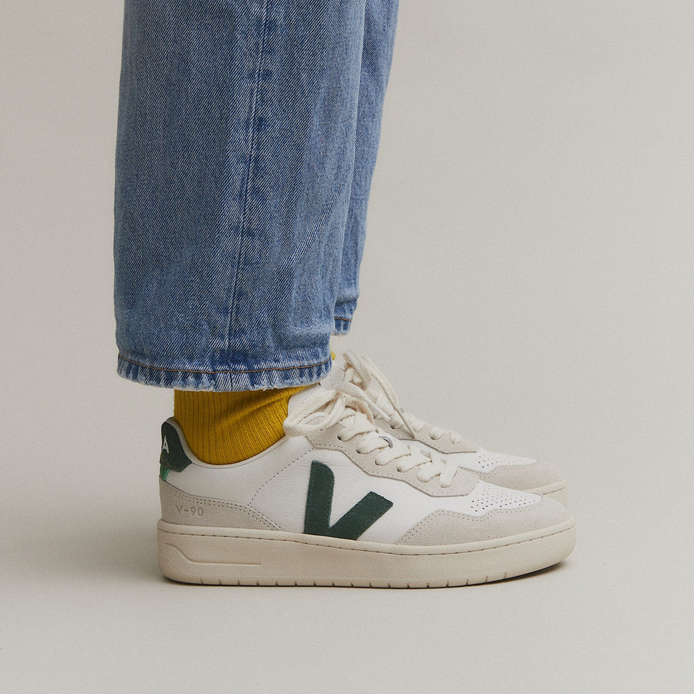 V-90 LEATHER WHITE CYPRUS | VEJA ONLINE