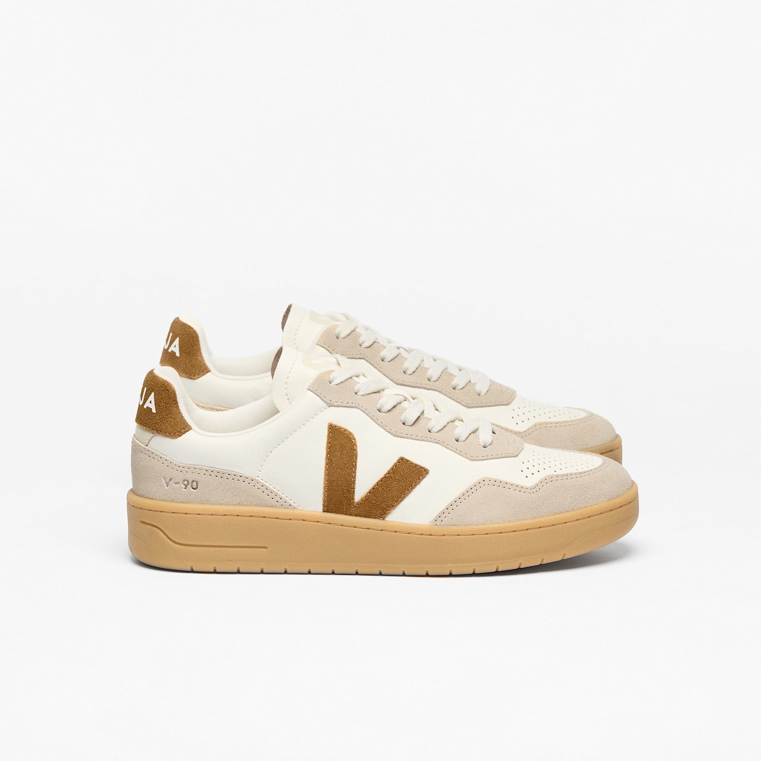 V-90 LEATHER PURE CAMEL ALMOND NATURAL | VEJA DISCOUNT