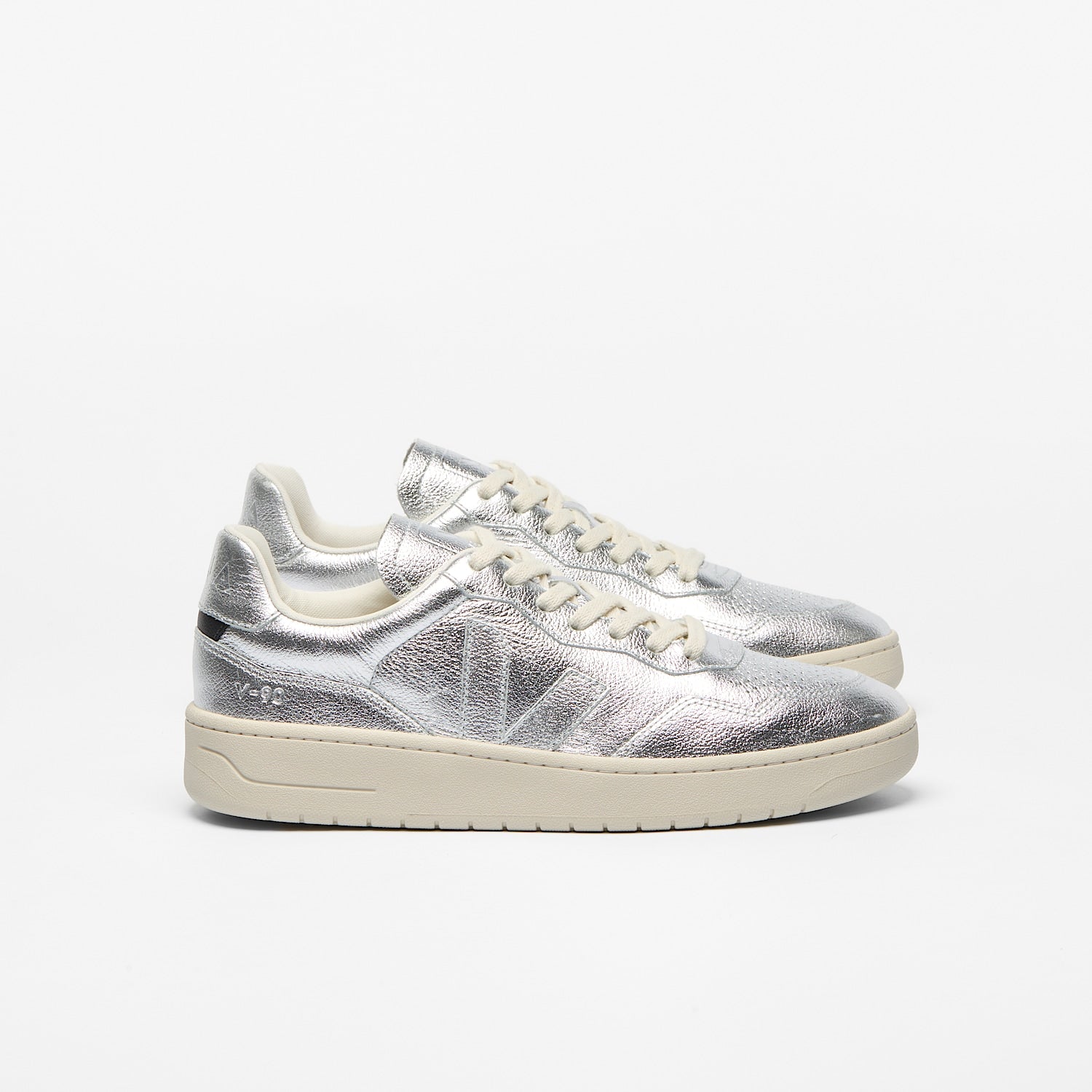 V-90 LEATHER SILVER | VEJA SALE
