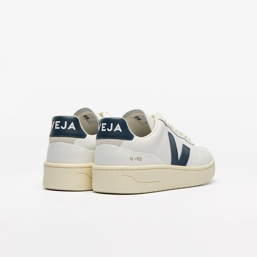 V-90 LEATHER WHITE NAUTICO | VEJA SALE