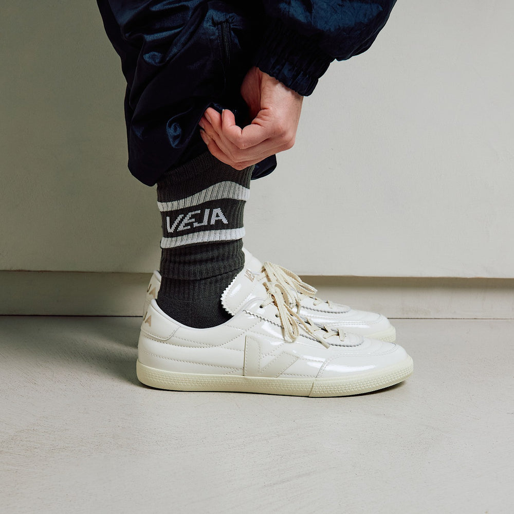 PANENKA PATENT LEATHER OFF WHITE NATURAL | VEJA FOR SALE
