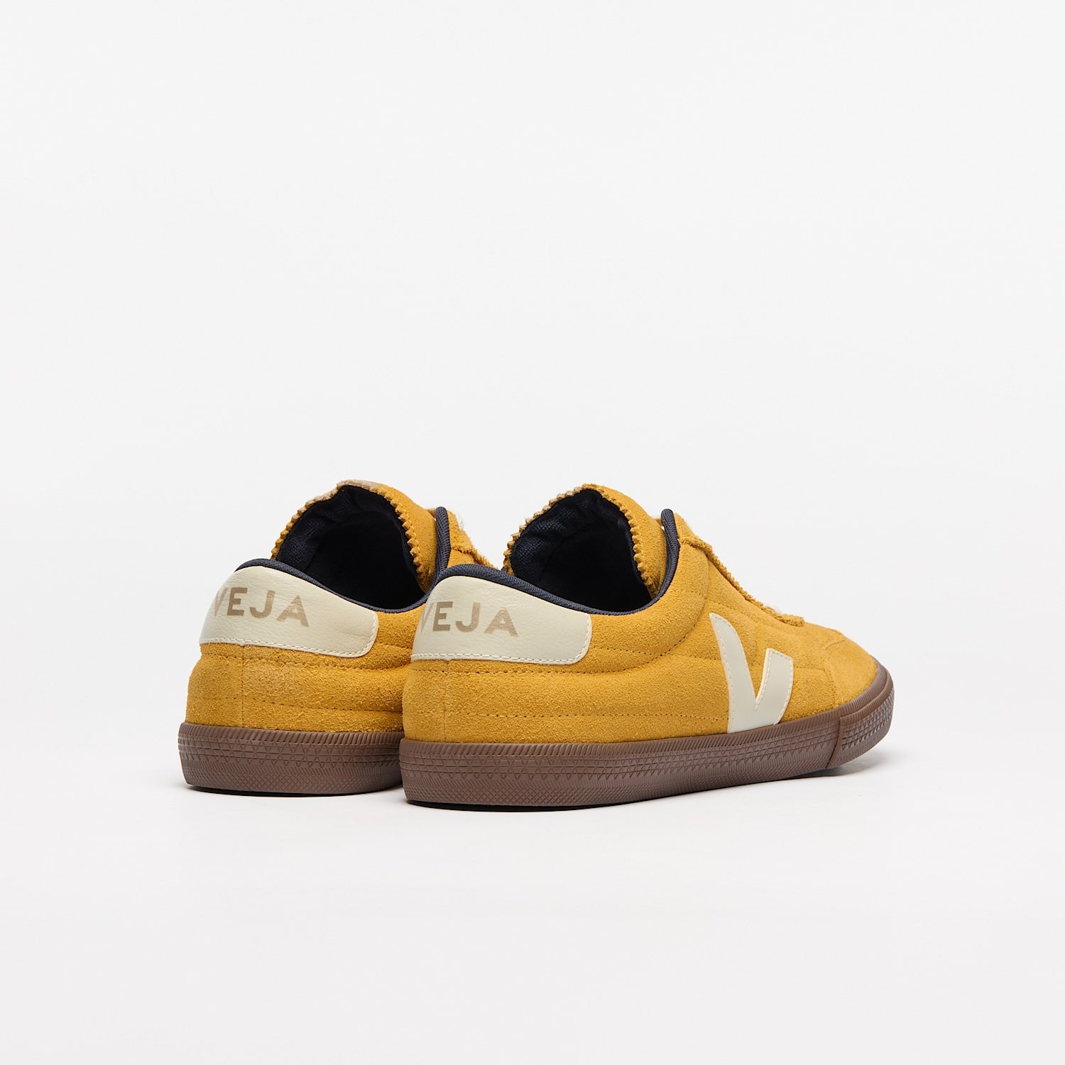 PANENKA SUEDE SAFRAN PIERRE BARK | VEJA ONLINE