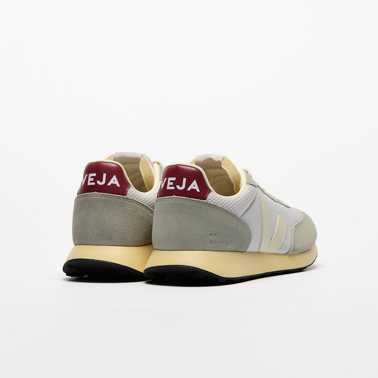 RIO BRANCO II ALVEOMESH LIGHT GREY PIERRE MARSALA | VEJA US