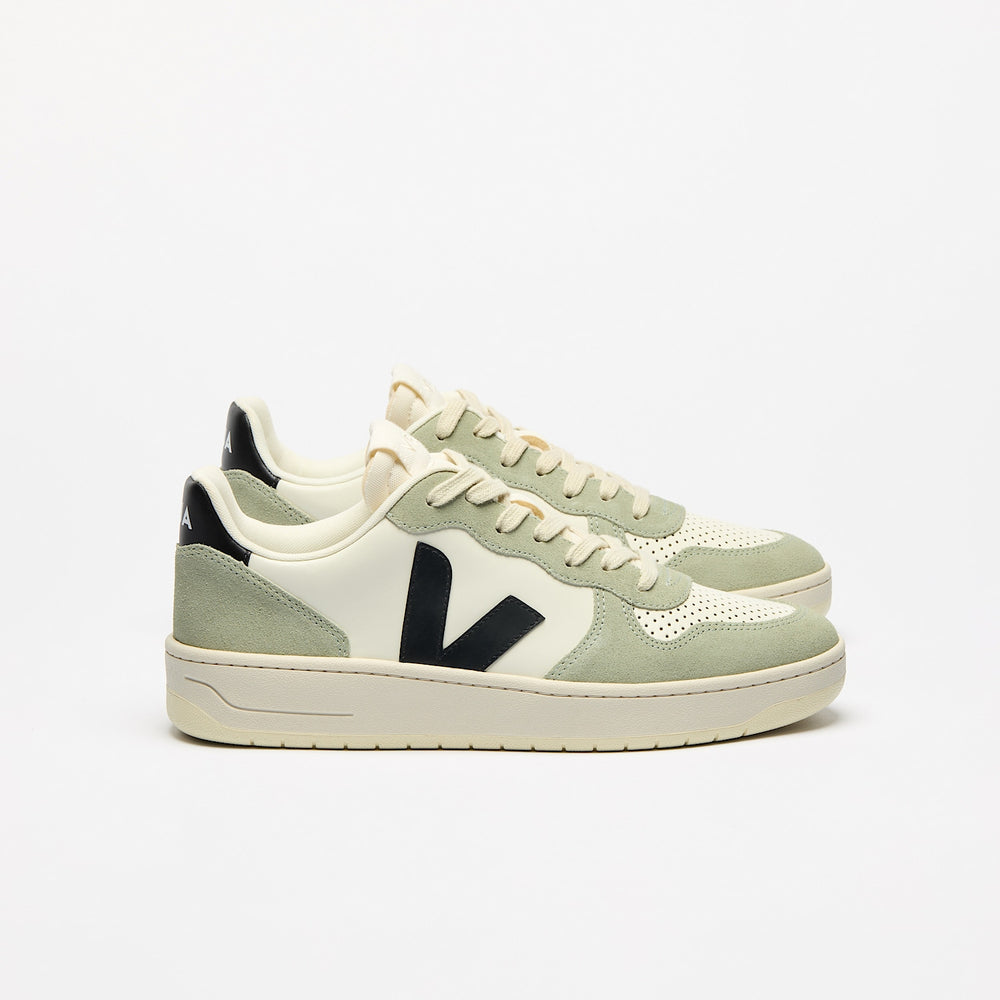V-10 LEATHER PURE BLACK CLAY | VEJA OUTLET