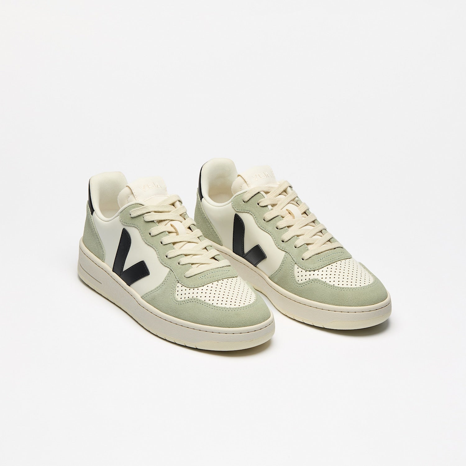 V-10 LEATHER PURE BLACK CLAY | VEJA OUTLET