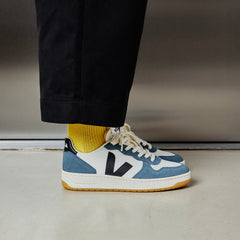 V-10 LEATHER WHITE BLACK CALIFORNIA | VEJA NEAR ME