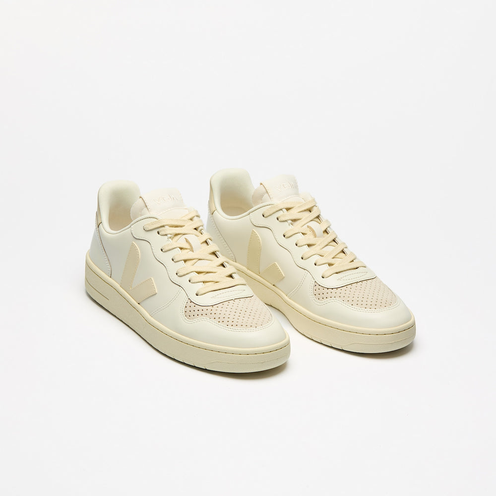 V-10 LEATHER PURE CALCAIRE | VEJA SALE