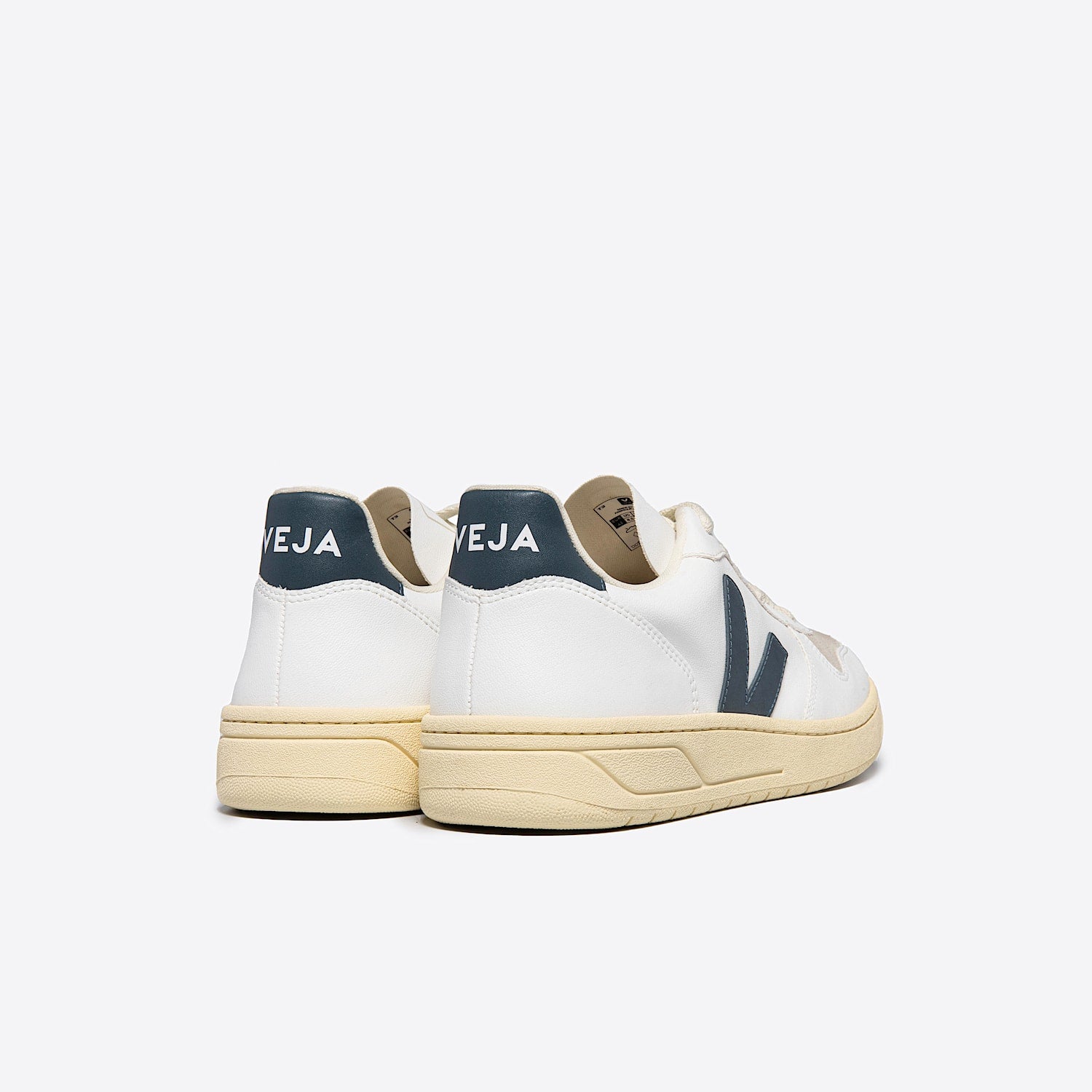 V-10 CWL WHITE CALIFORNIA | VEJA FOR SALE