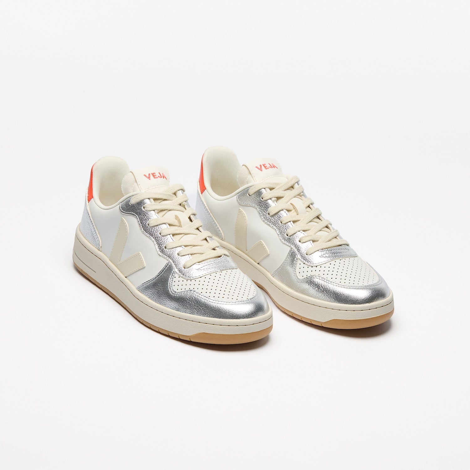 V-10 LEATHER WHITE PIERRE SILVER | VEJA SALE