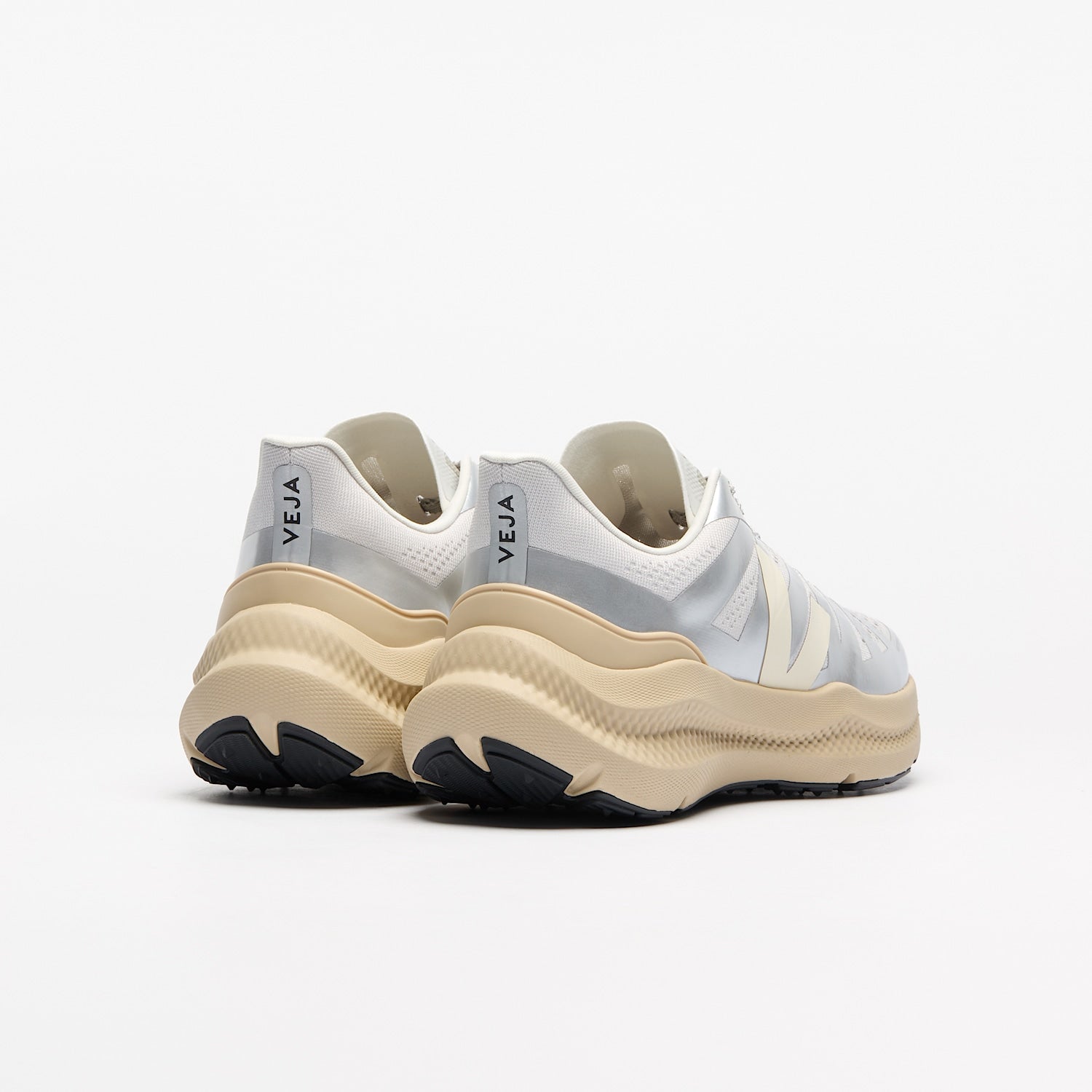 CONDOR 3 ADVANCED ENGINEERED-MESH SILVER ALMOND | VEJA US