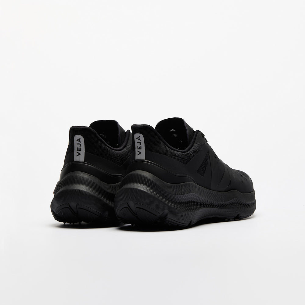 CONDOR 3 ADVANCED ENGINEERED-MESH FULL BLACK | VEJA US