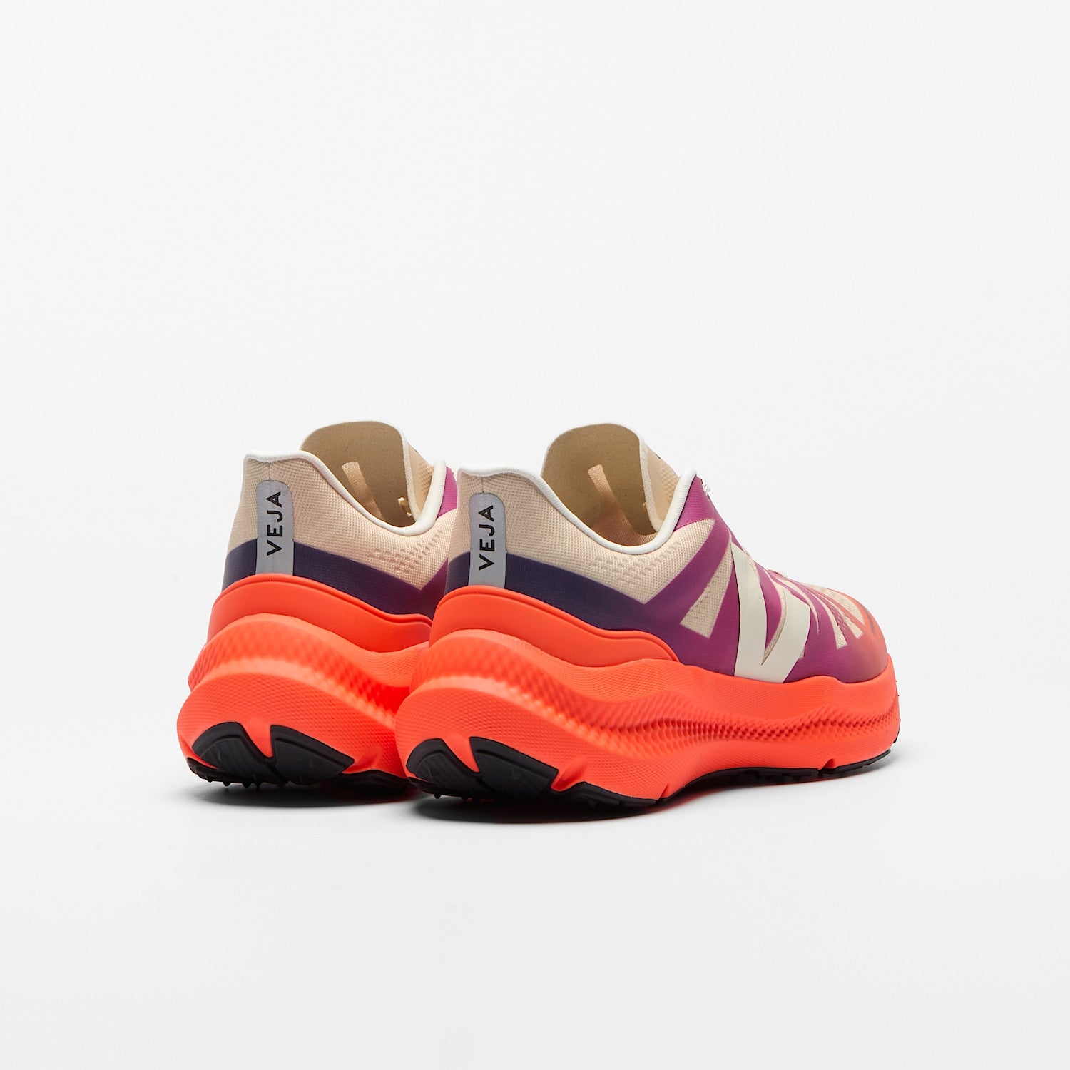 CONDOR 3 ADVANCED ENGINEERED-MESH GRADIENT ORANGE FLUO | VEJA SALE
