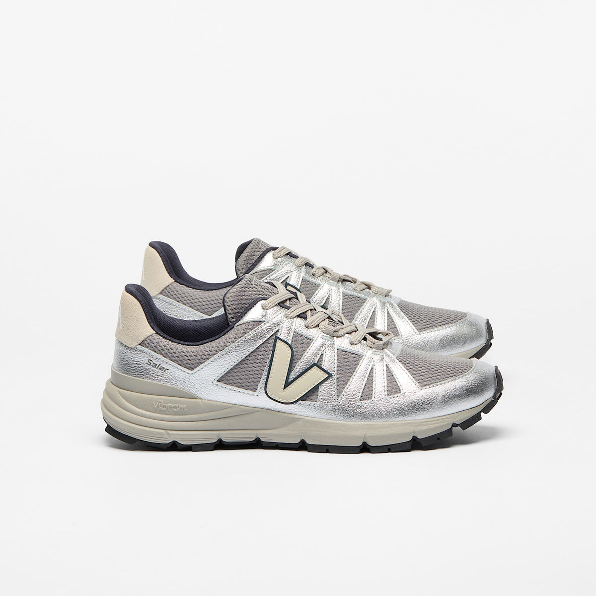 SALAR ALVEOMESH PIERRE SILVER | VEJA SALE