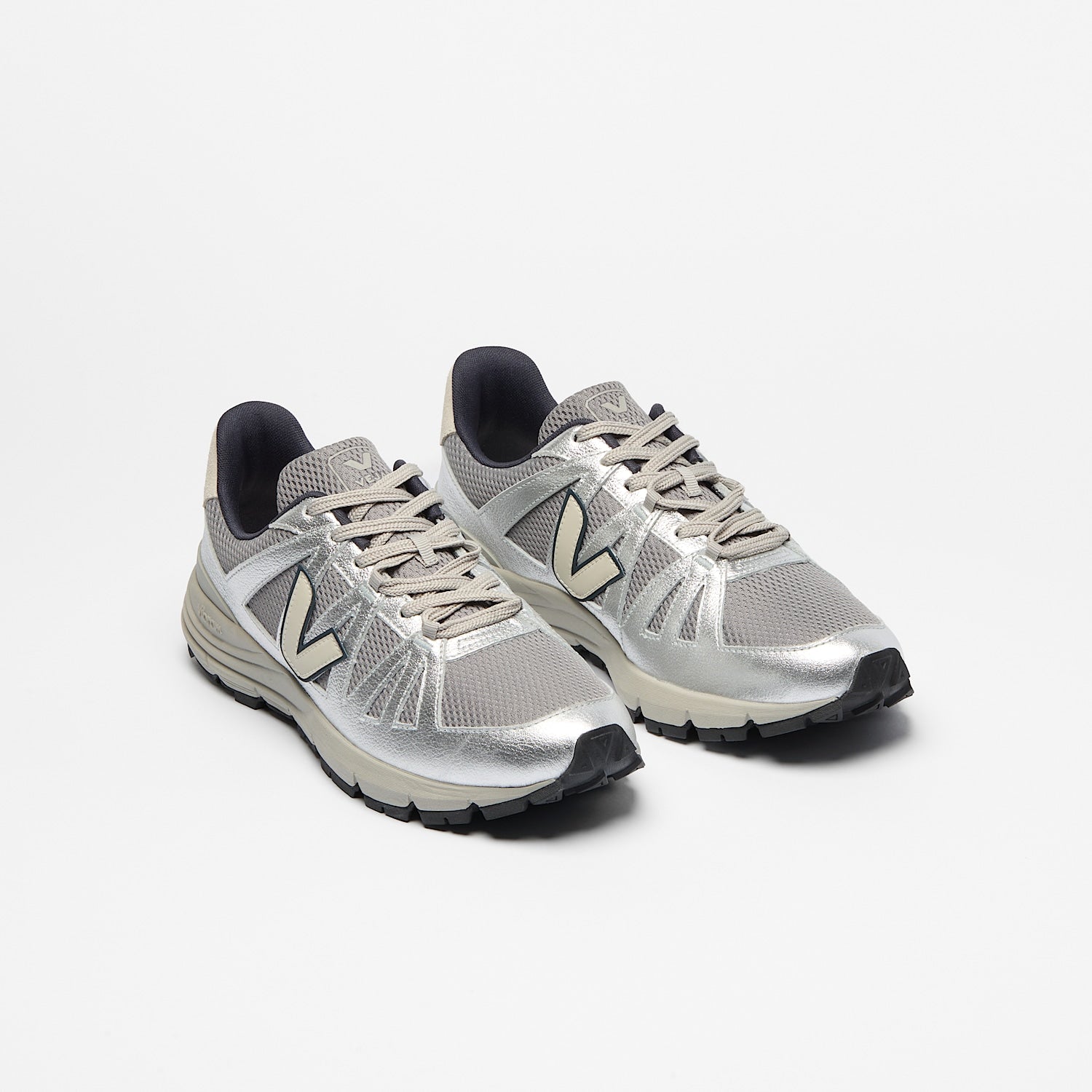 SALAR ALVEOMESH PIERRE SILVER | VEJA SALE