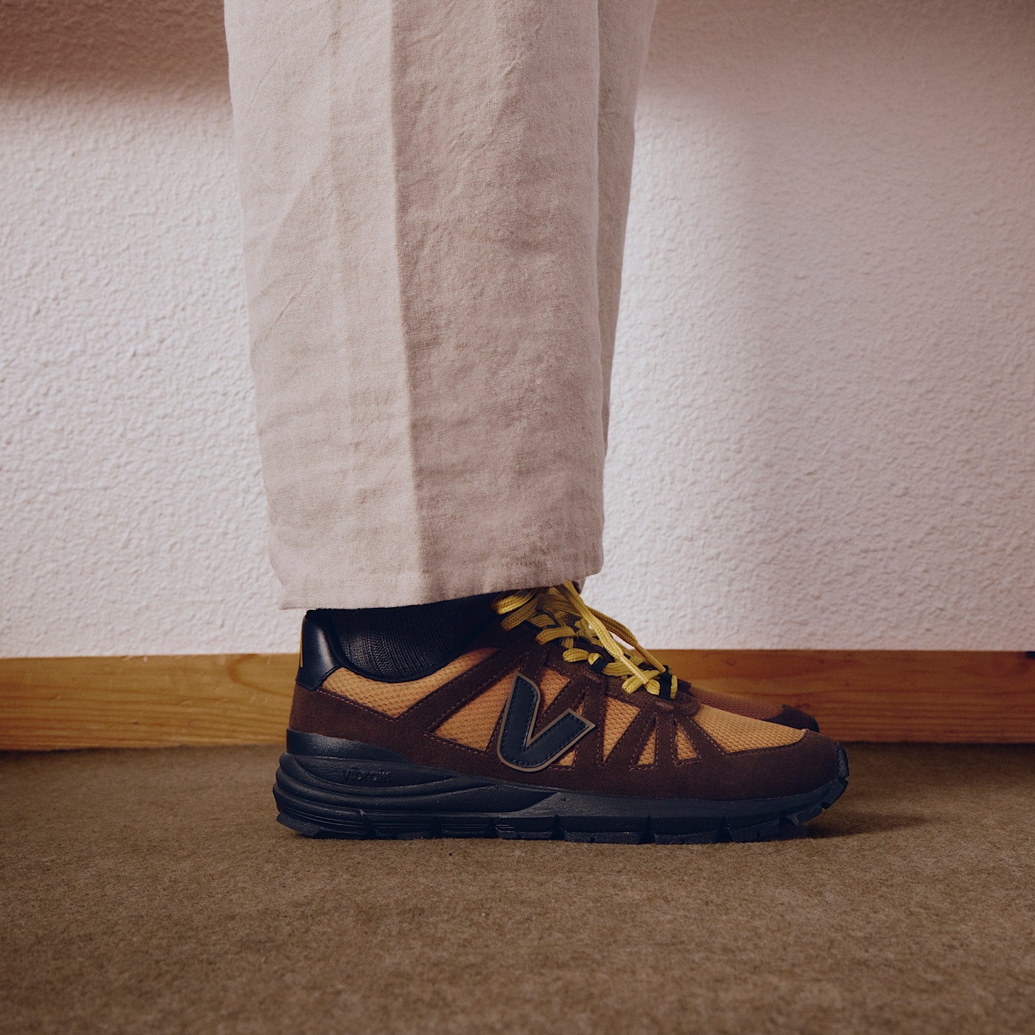 SALAR ALVEOMESH TENT EAGLE BLACK | VEJA OUTLET