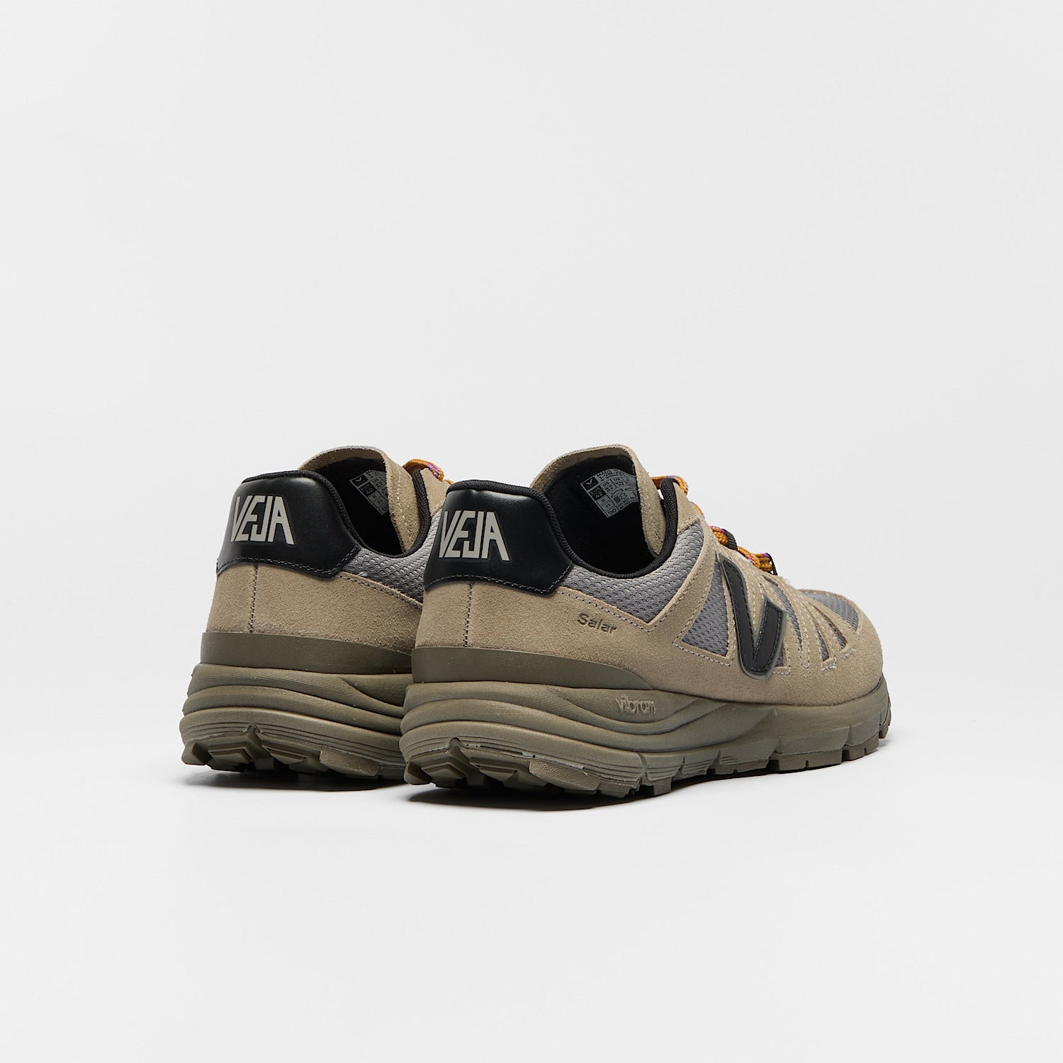 SALAR ALVEOMESH ARDOISE TAUPE BLACK | VEJA NEAR ME