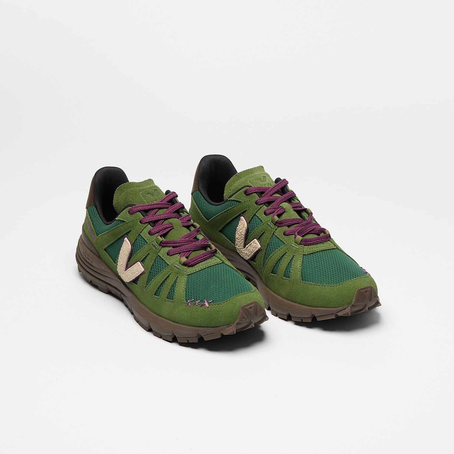 SALAR ALVEOMESH VEJA X CARNAN MILITAR | VEJA SALE