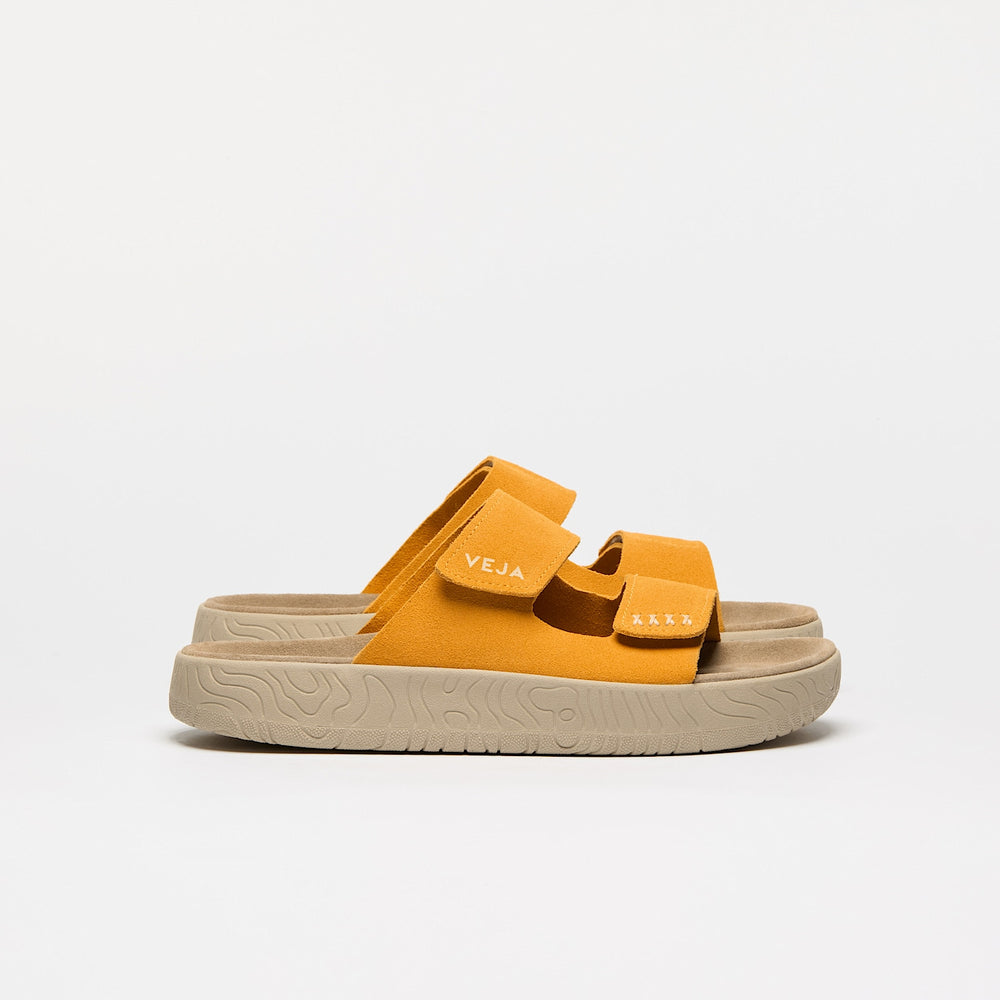 ETNA SUEDE SAFRAN ALMOND | VEJA ONLINE