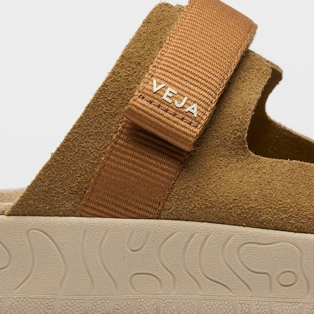 ARPOADOR SUEDE TENT COGNAC | VEJA SALE
