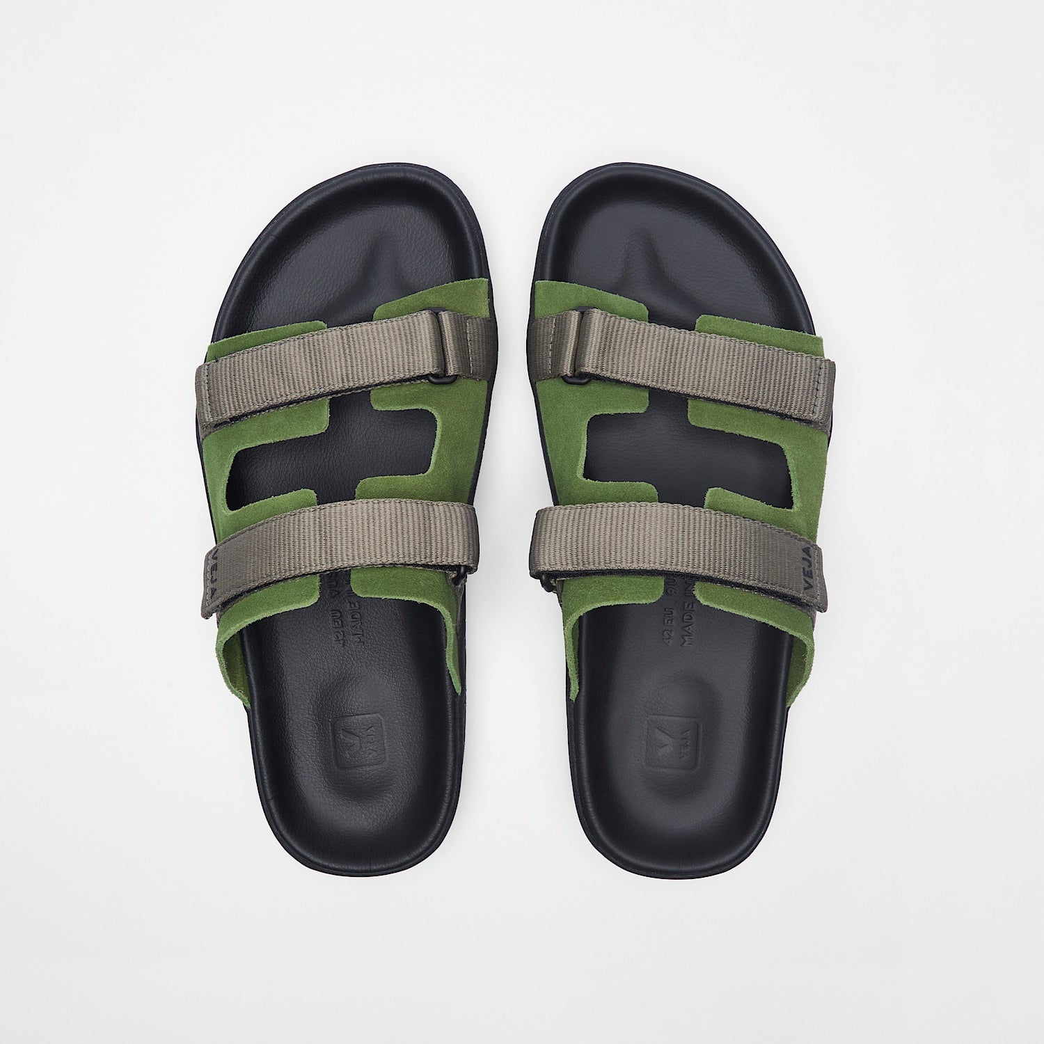 ARPOADOR SUEDE MILITAR KAKI BLACK | VEJA US