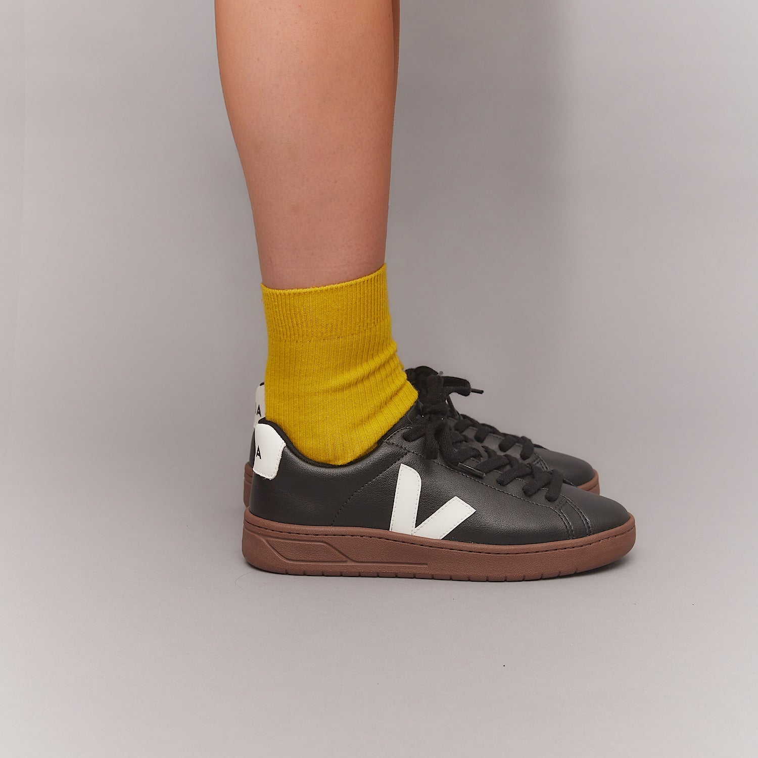URCA CWL BLACK WHITE | VEJA DISCOUNT