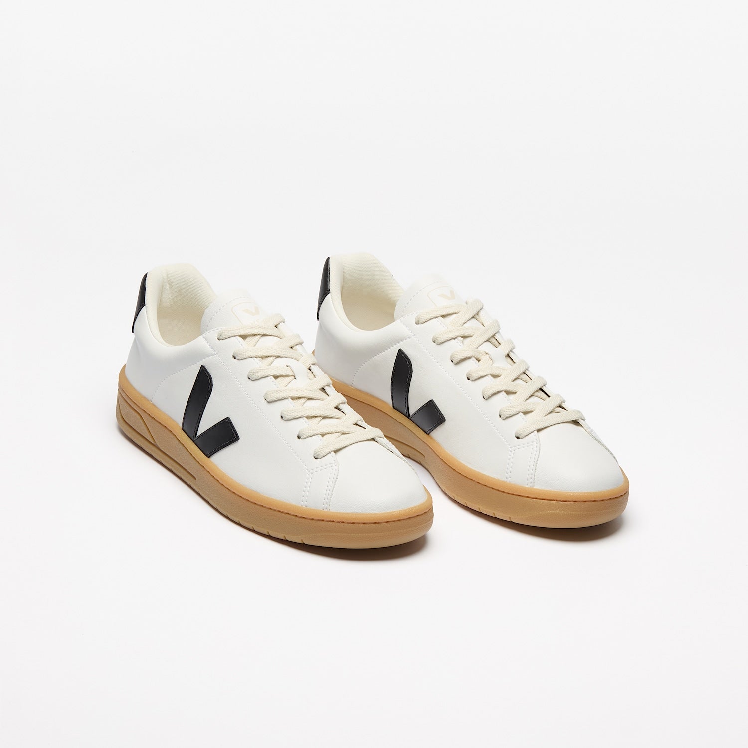 URCA CWL WHITE BLACK NATURAL | VEJA ONLINE