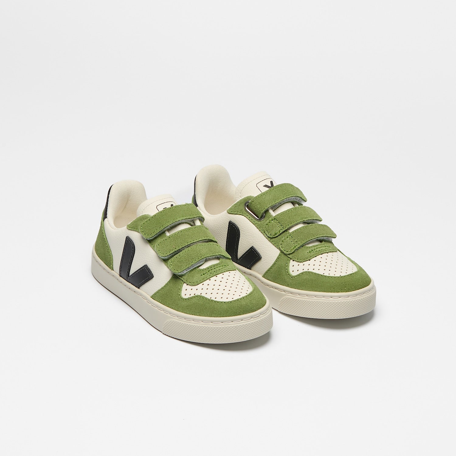 V-10 LEATHER PURE BLACK KIWI | VEJA ONLINE