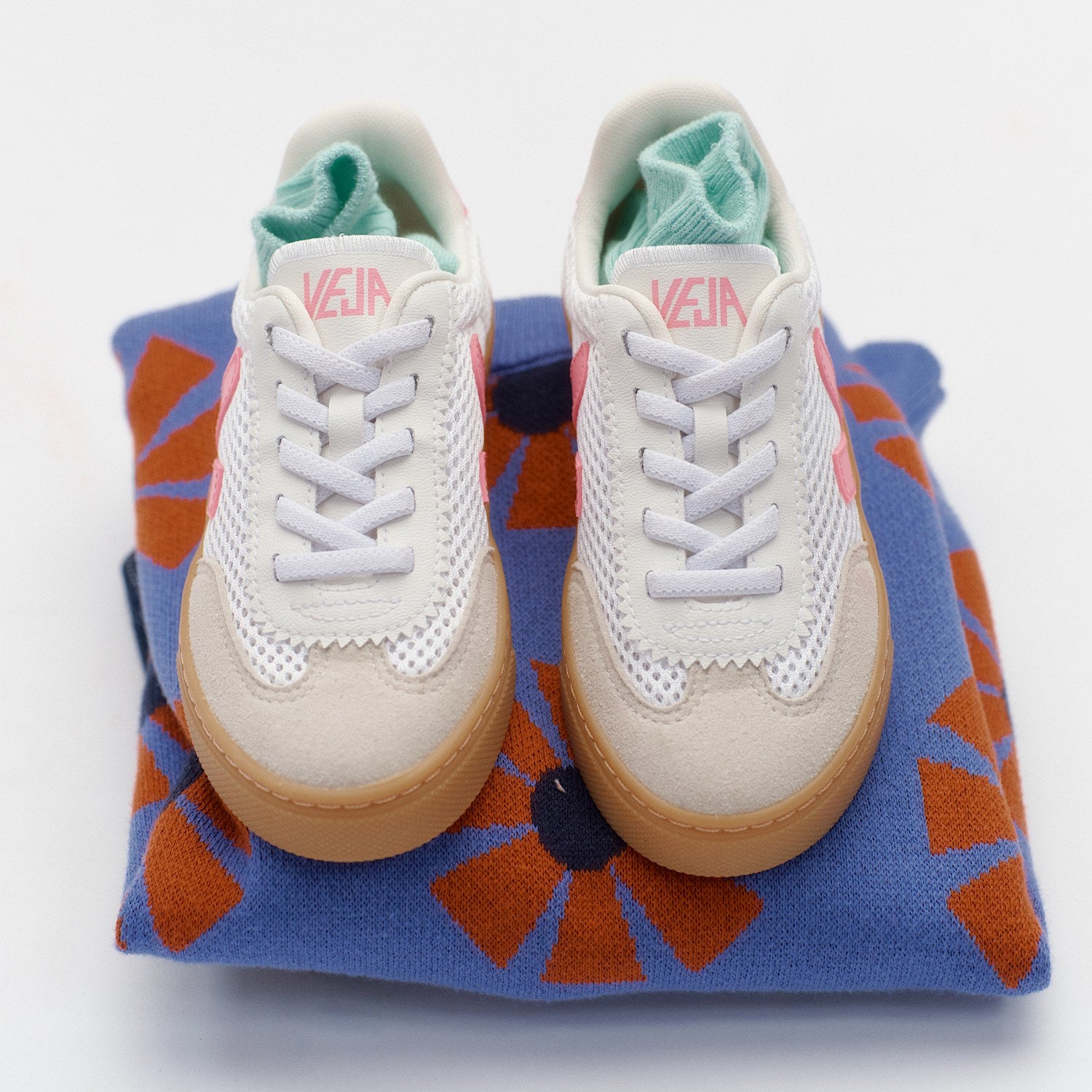 VOLLEY ELASTIC LACES AIRCELL WHITE MALIBU NATURAL | VEJA NEAR ME